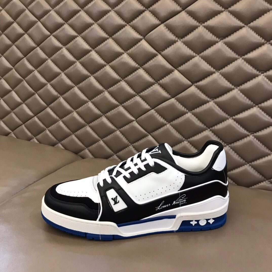 Men's Fashion Luxury V Logo Panda Sneakers