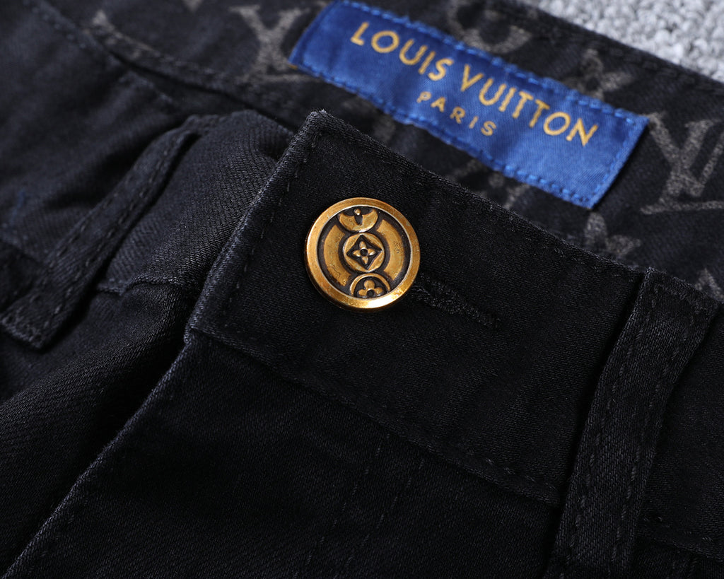 VV New slim-fit straight leg jeans 26031106
