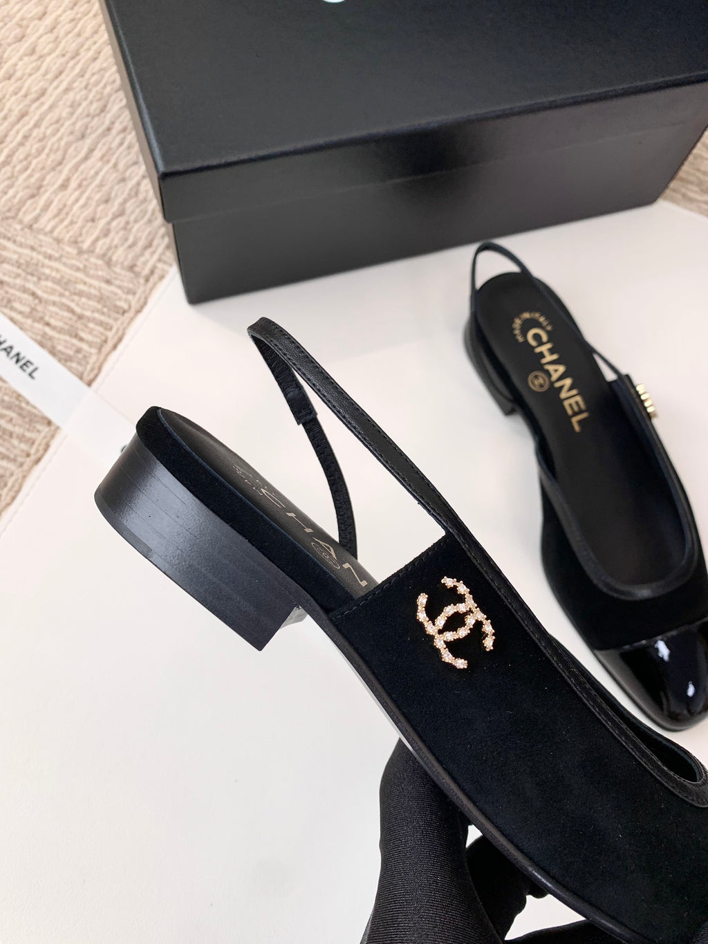 C Classic flat sandals 26031908