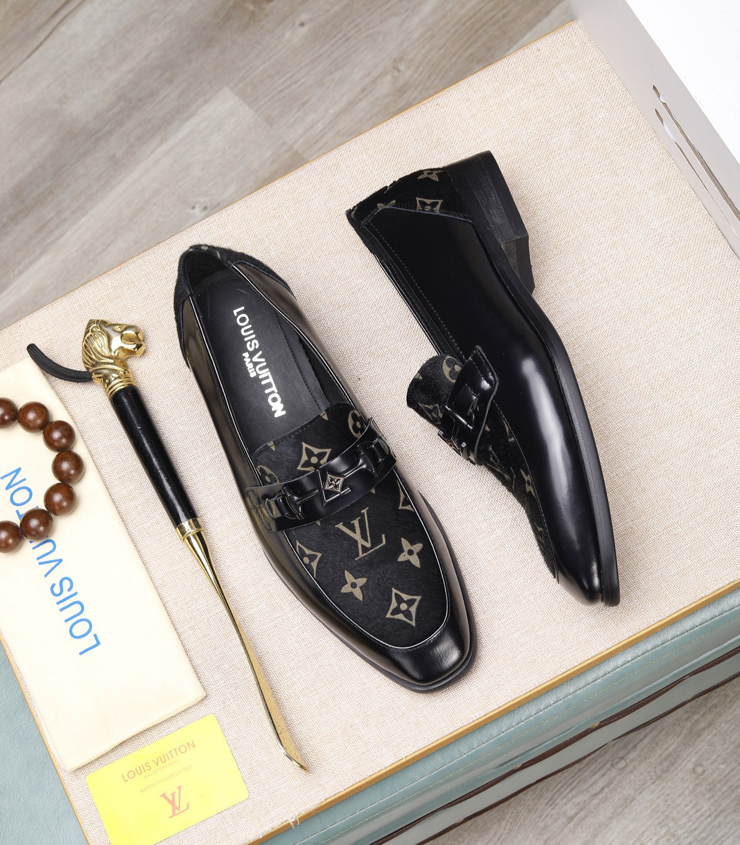 VV  Latest formal business leather shoes  26072107