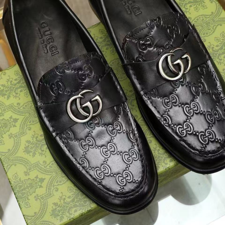 GUI New Loafers 26030903