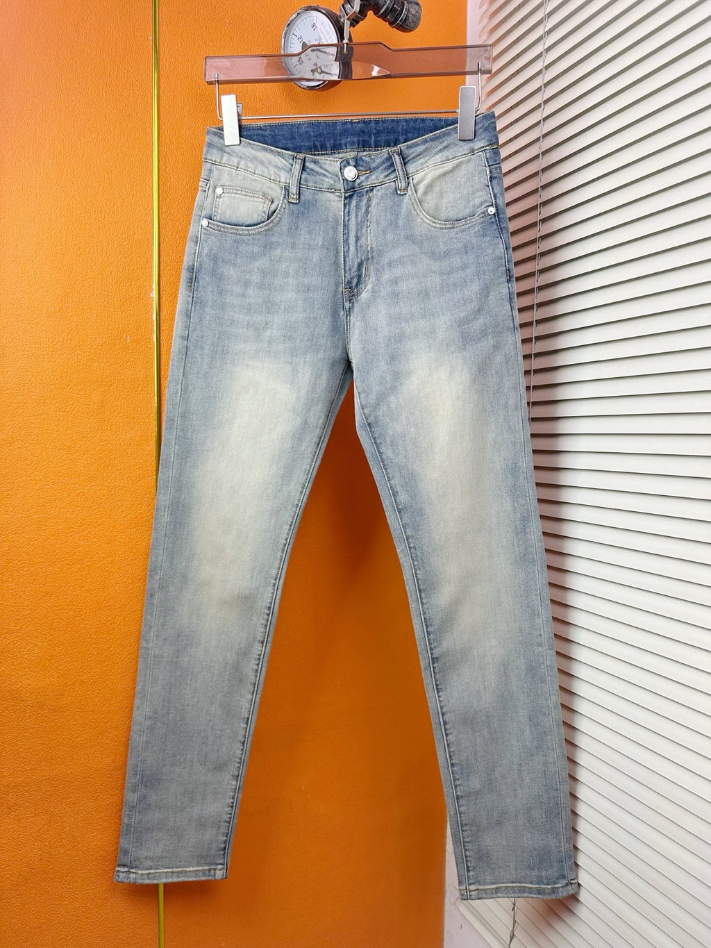 CD New Men's Casual Denim Trousers for Summer 2026 26061103