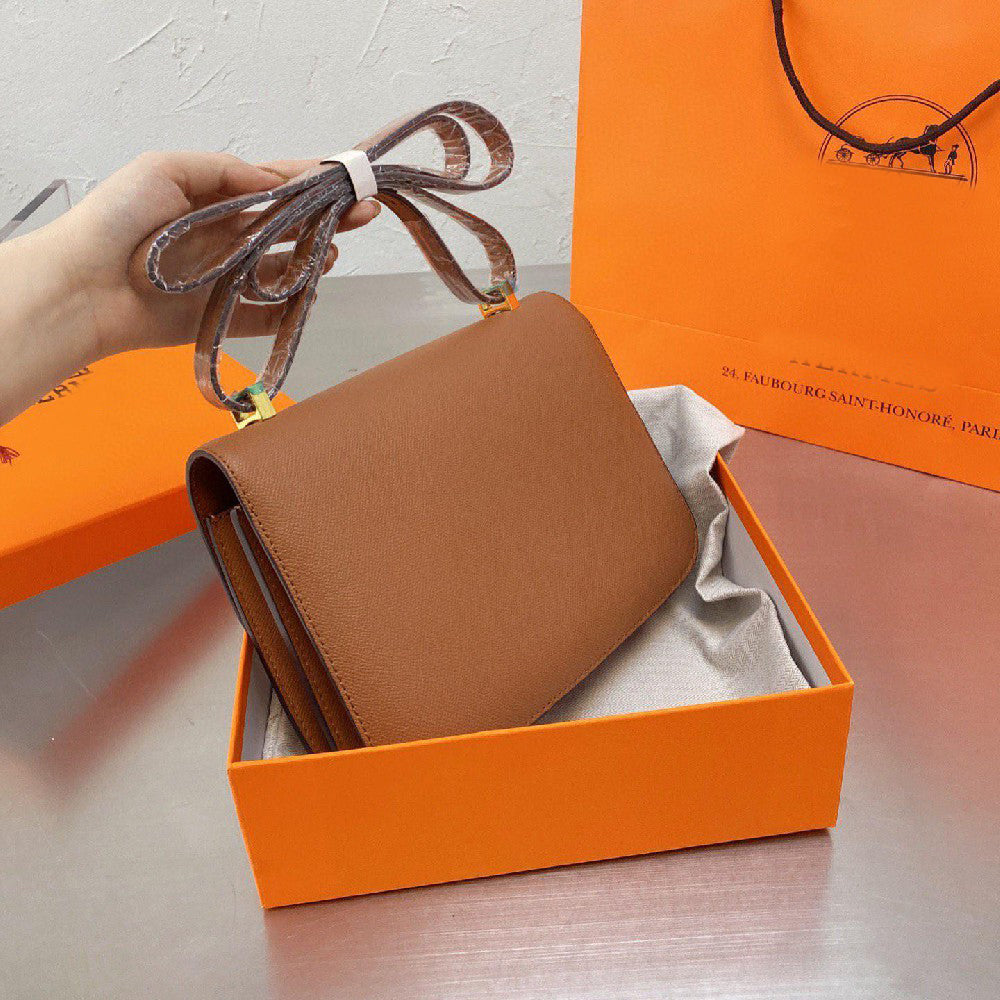 Constance Crossbody Bag H1 p04062506