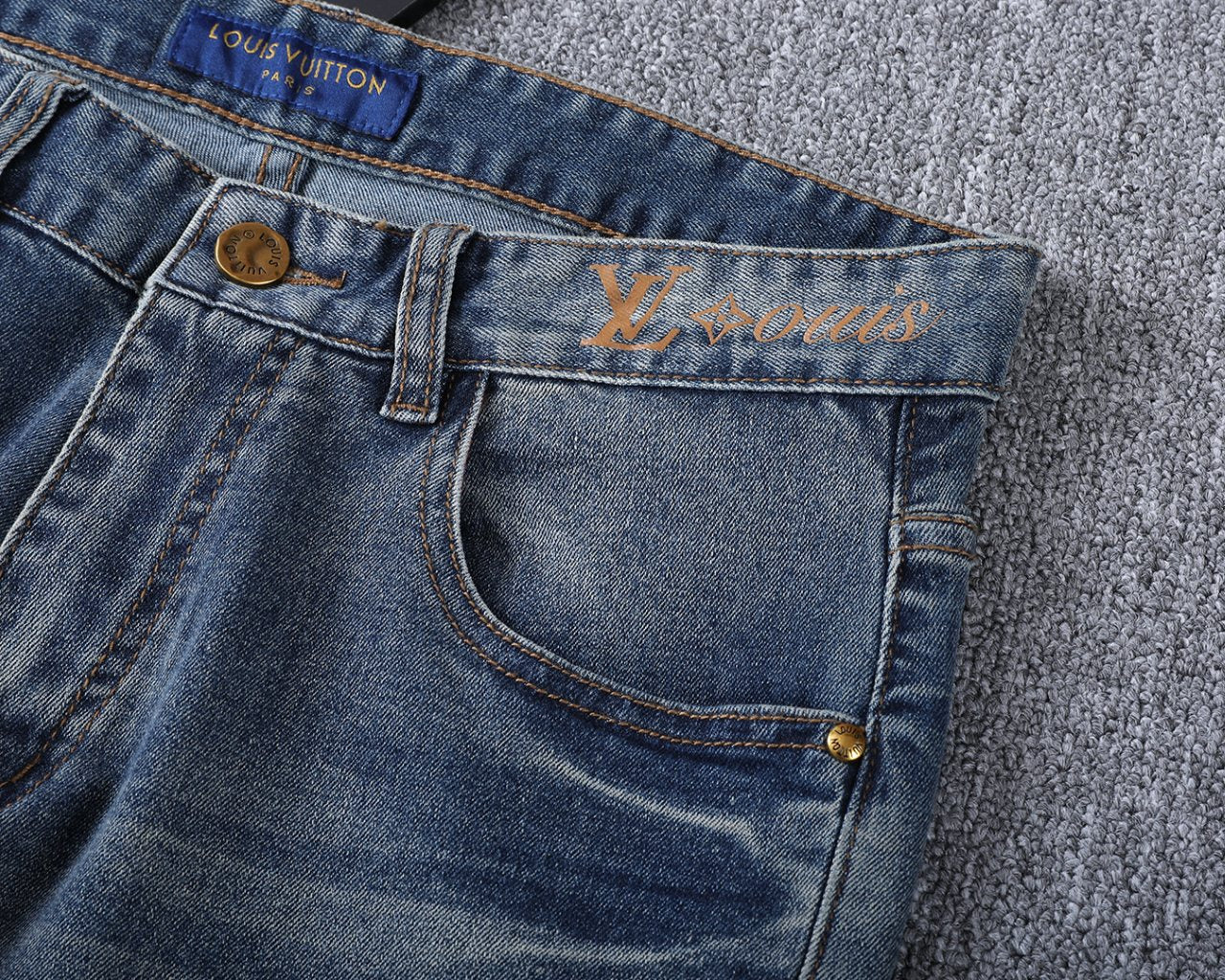 VV Classic Men's Jeans 26020501