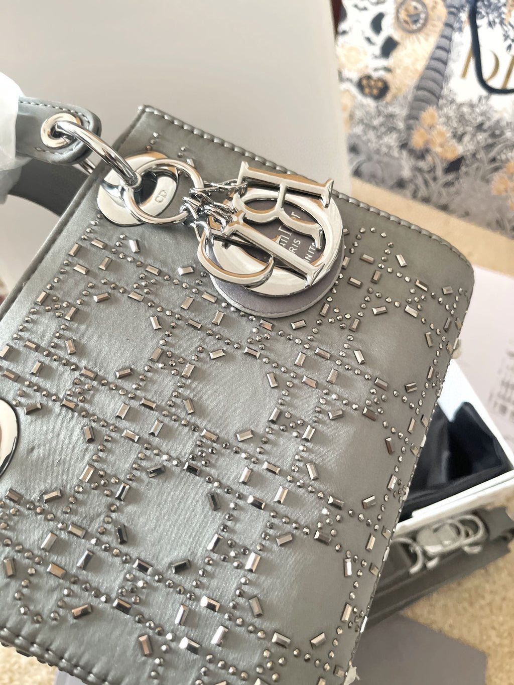 Silk hot diamond bag XC0123071805