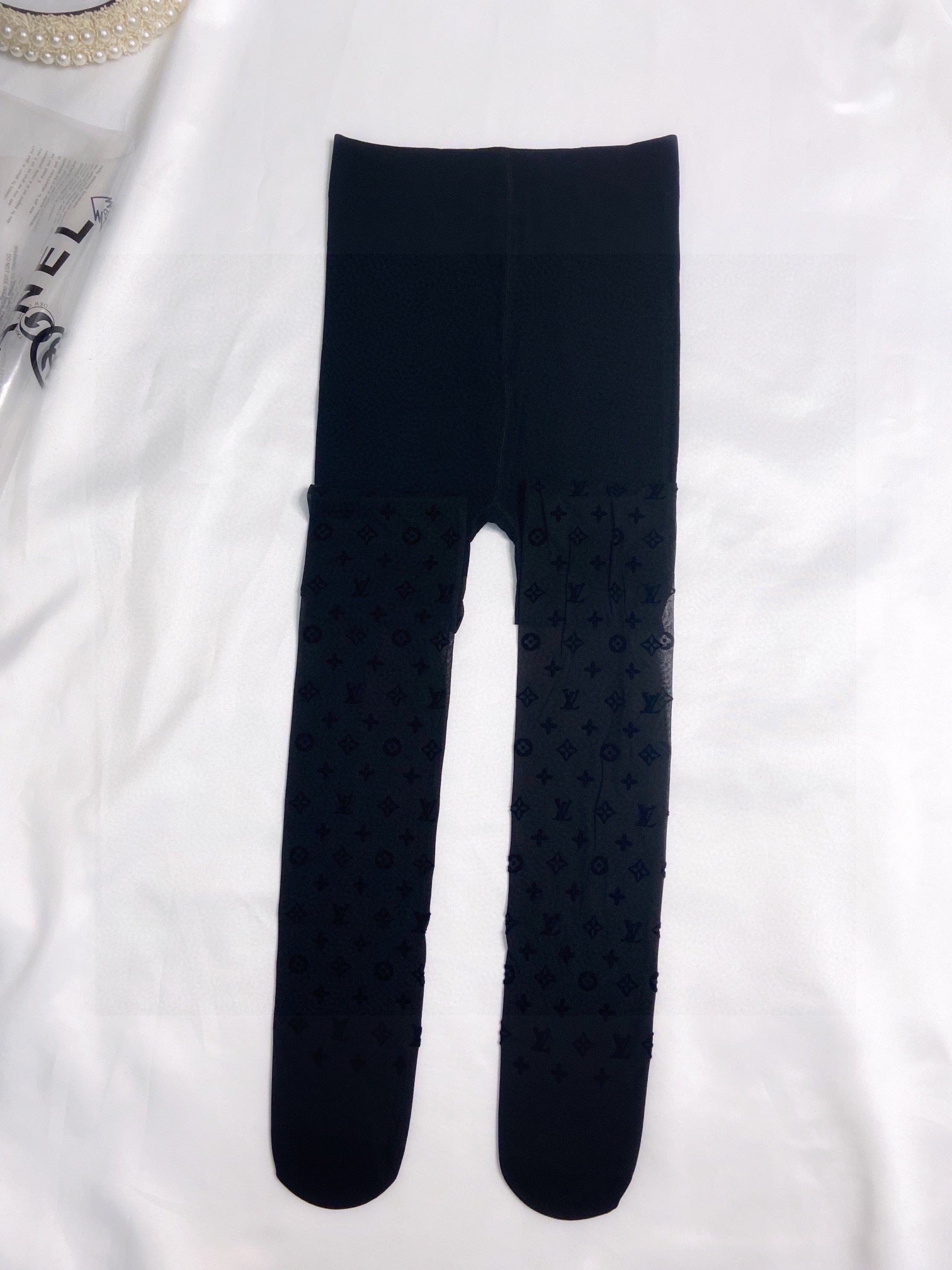 Sexy thin leggings and flocked stockings XC1823082501