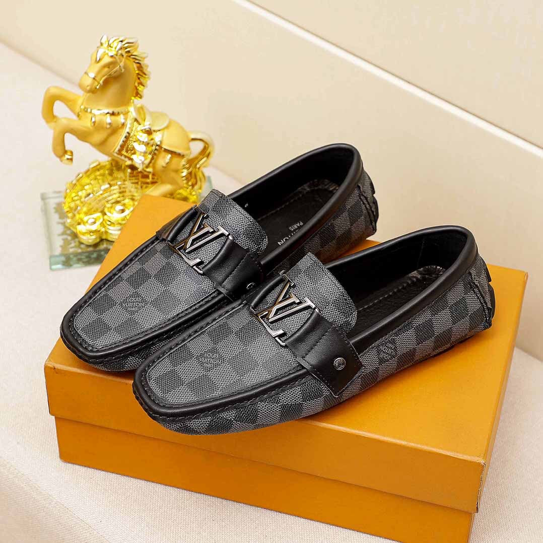 Men's Comfortable Classic V Logo Versatile Loafers