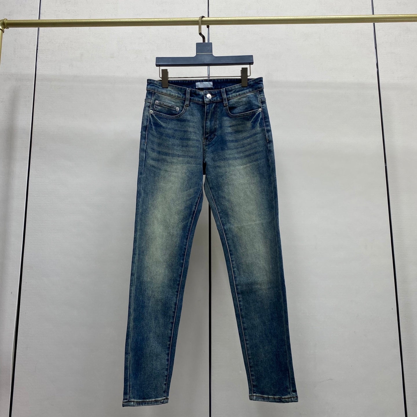 CD Men's fashionable slim-fit straight-leg jeans 25020202