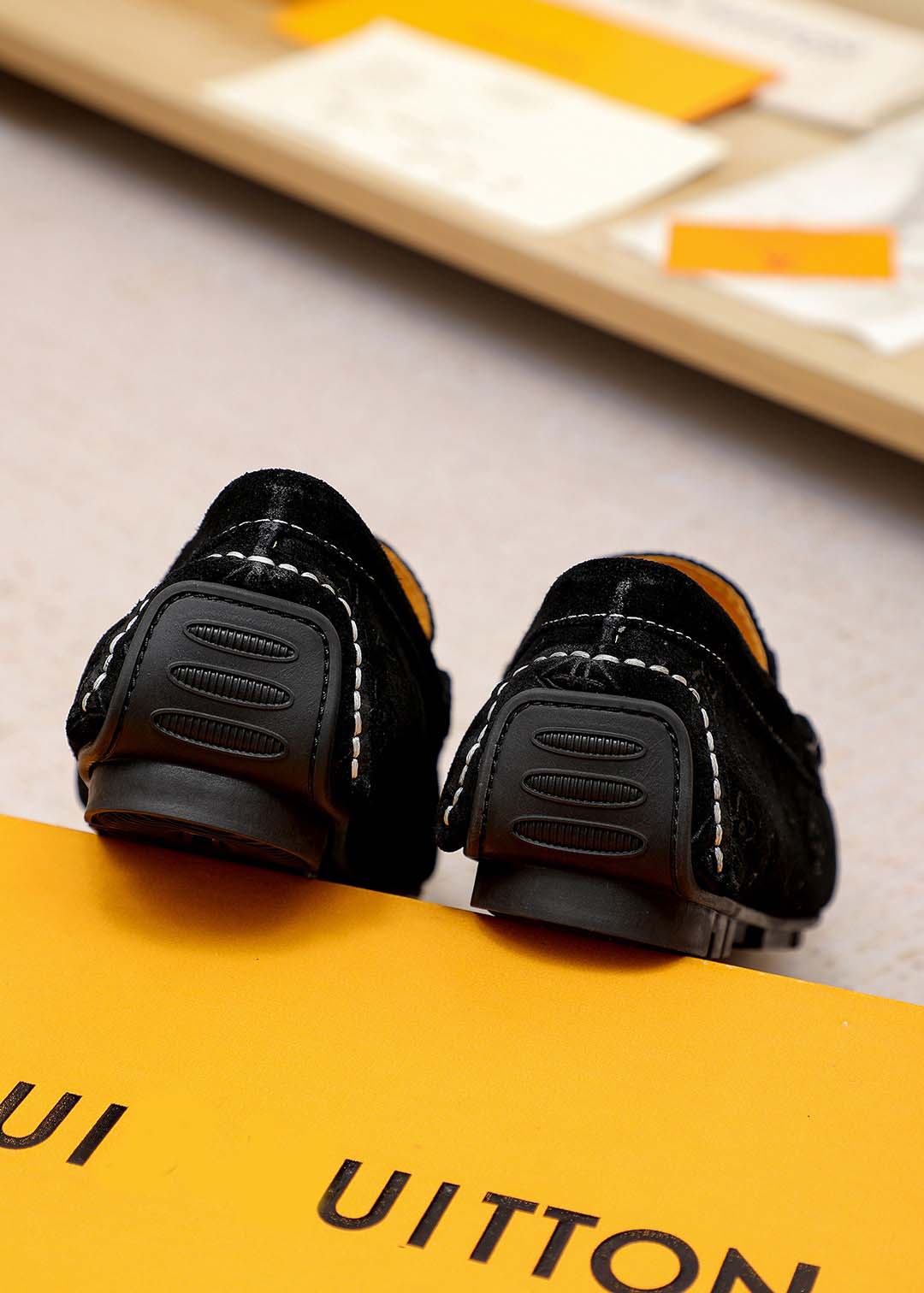 Essandro series loafers 11