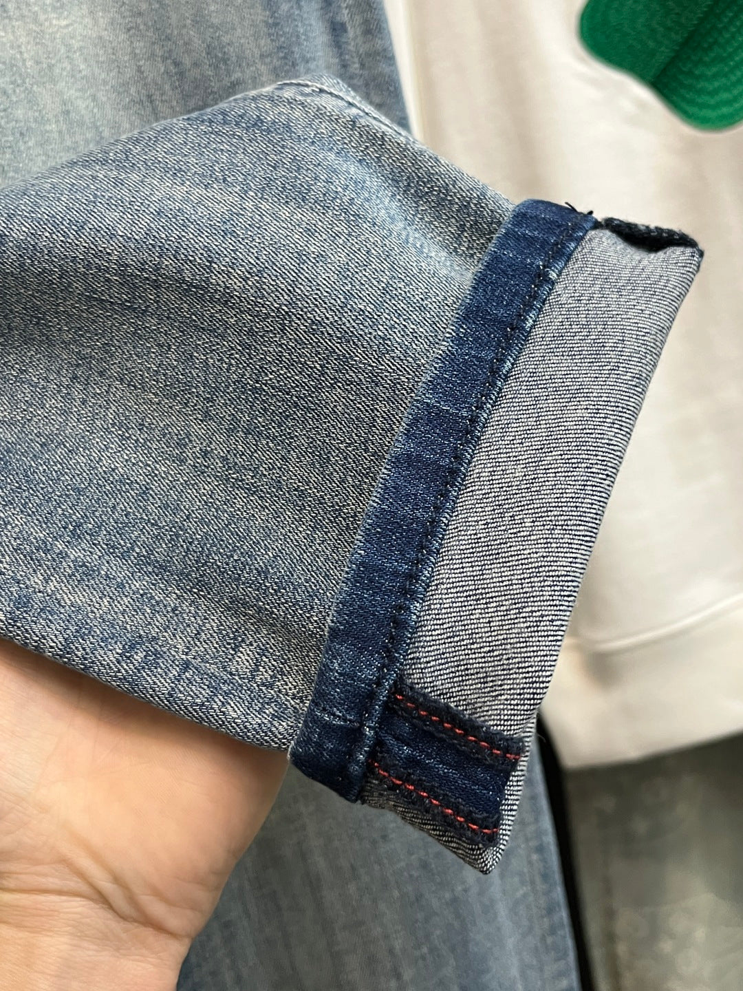 CH New trendy men's jeans 26031218
