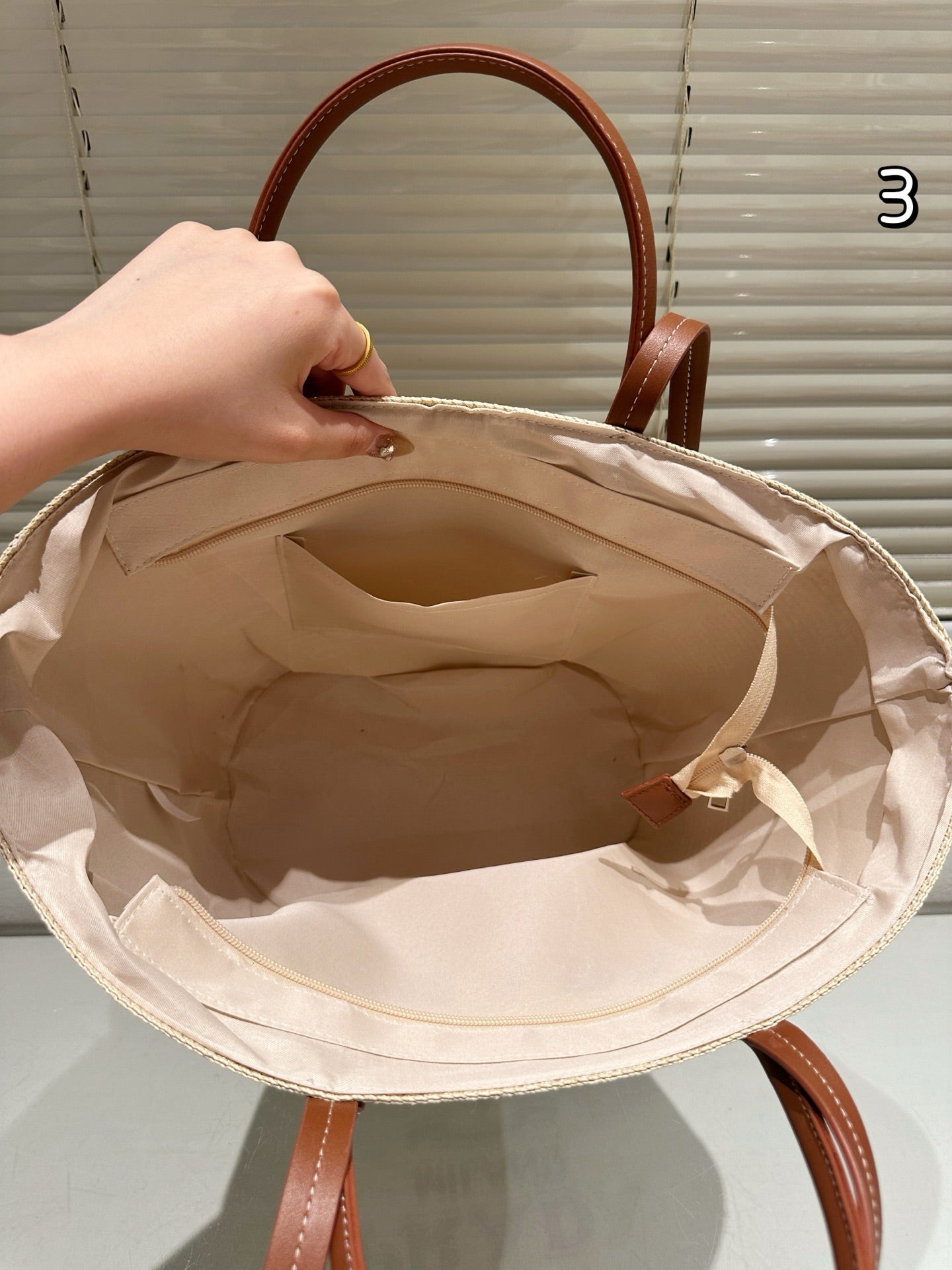 P Straw Tote 1825061810