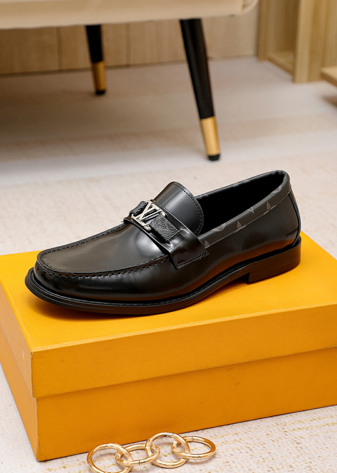 High-end business loafers 4