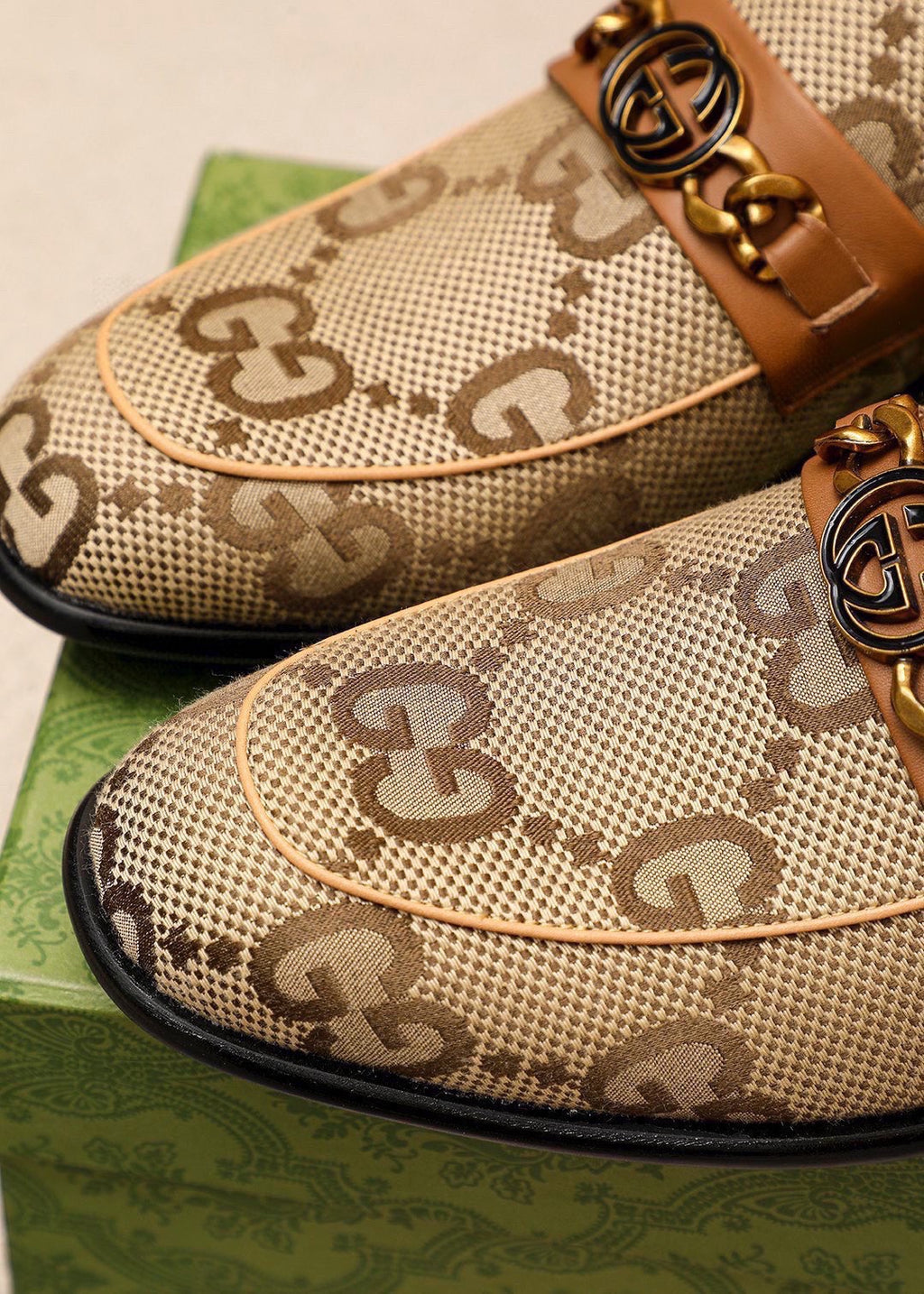 GUI Casual leather shoes 26072120