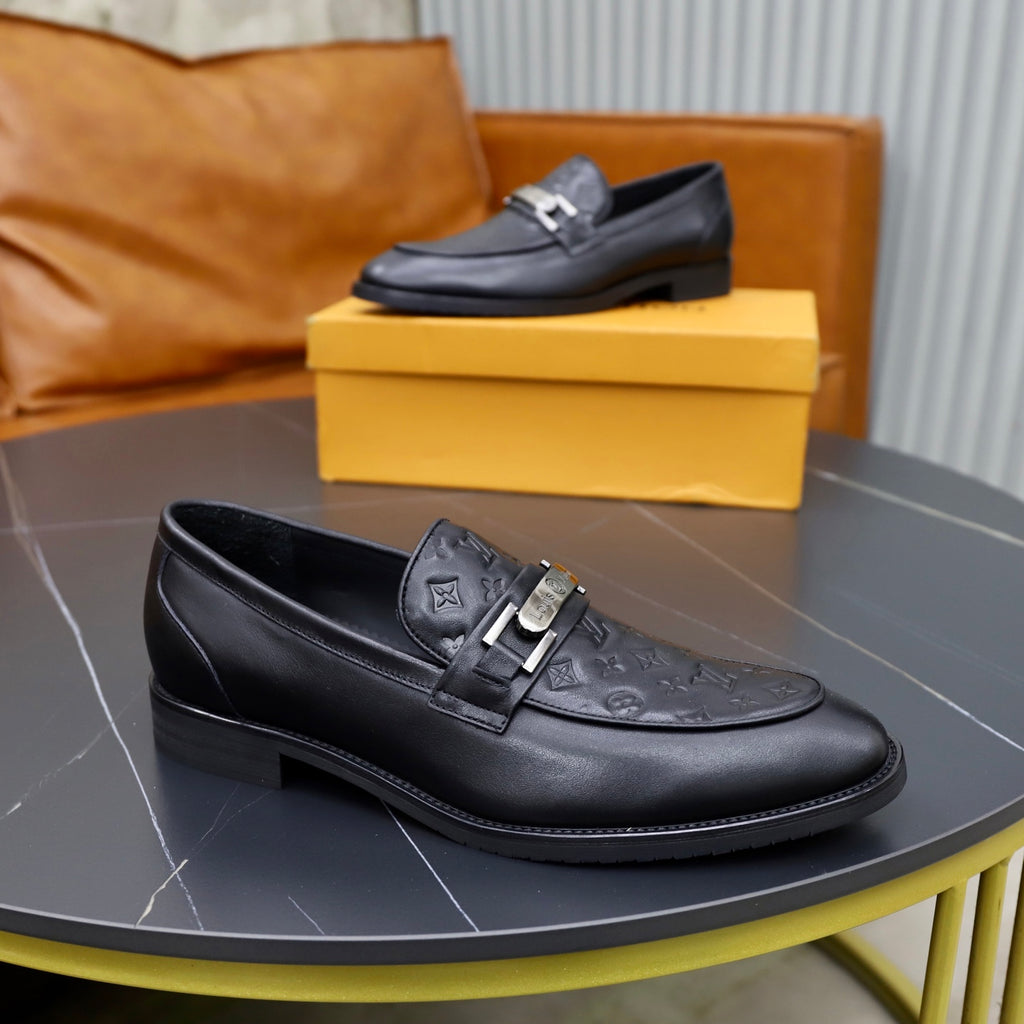 VV New leather shoes, top quality  26070313
