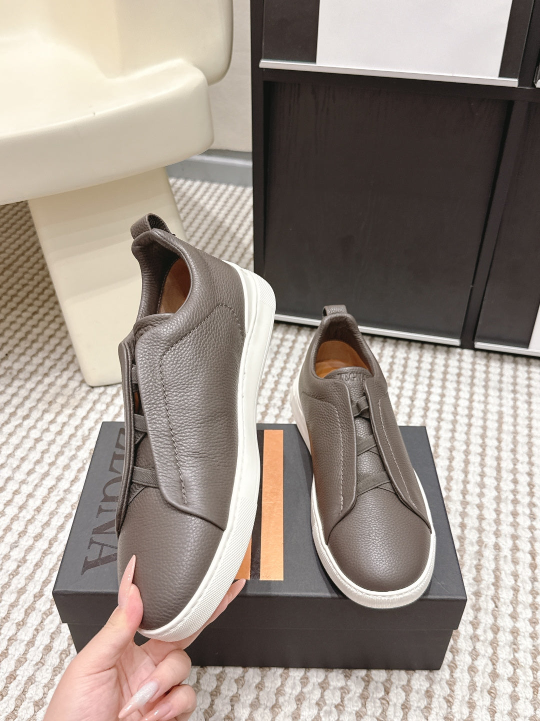 Leather Texture Triple Stitch Sneakers 1826032601