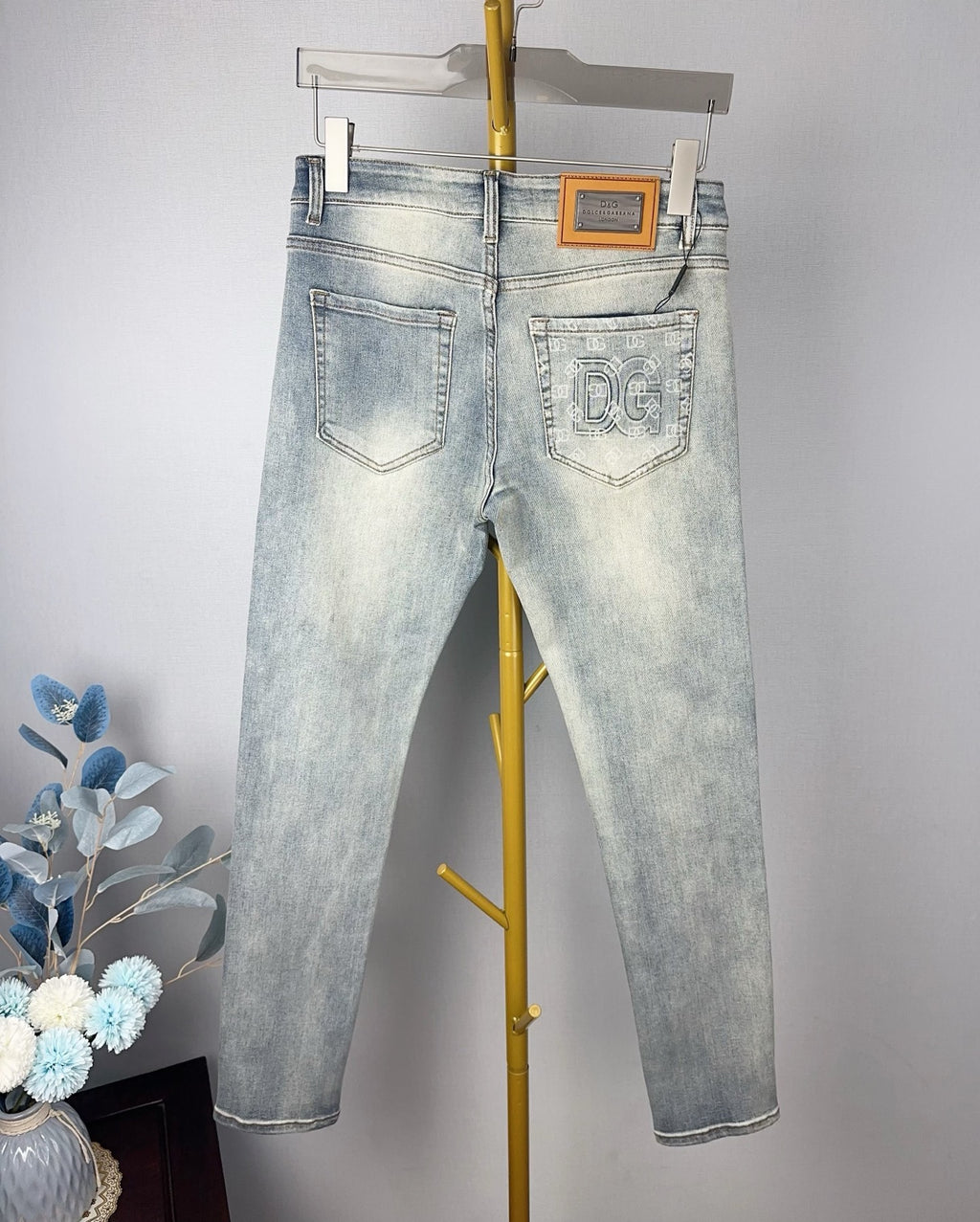 DG New Arrival: Stylish Denim Trousers 26052904