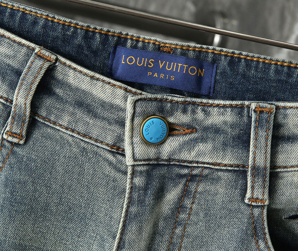 VV New stylish slim-fit straight leg jeans 26031107