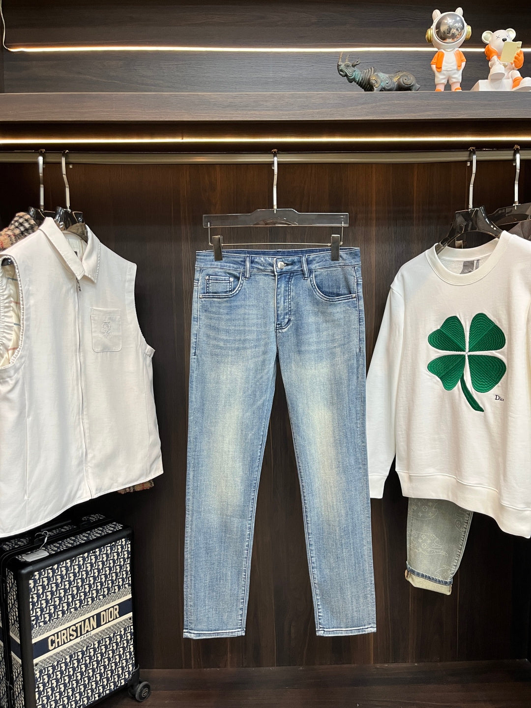 CH New trendy men's jeans 26031218