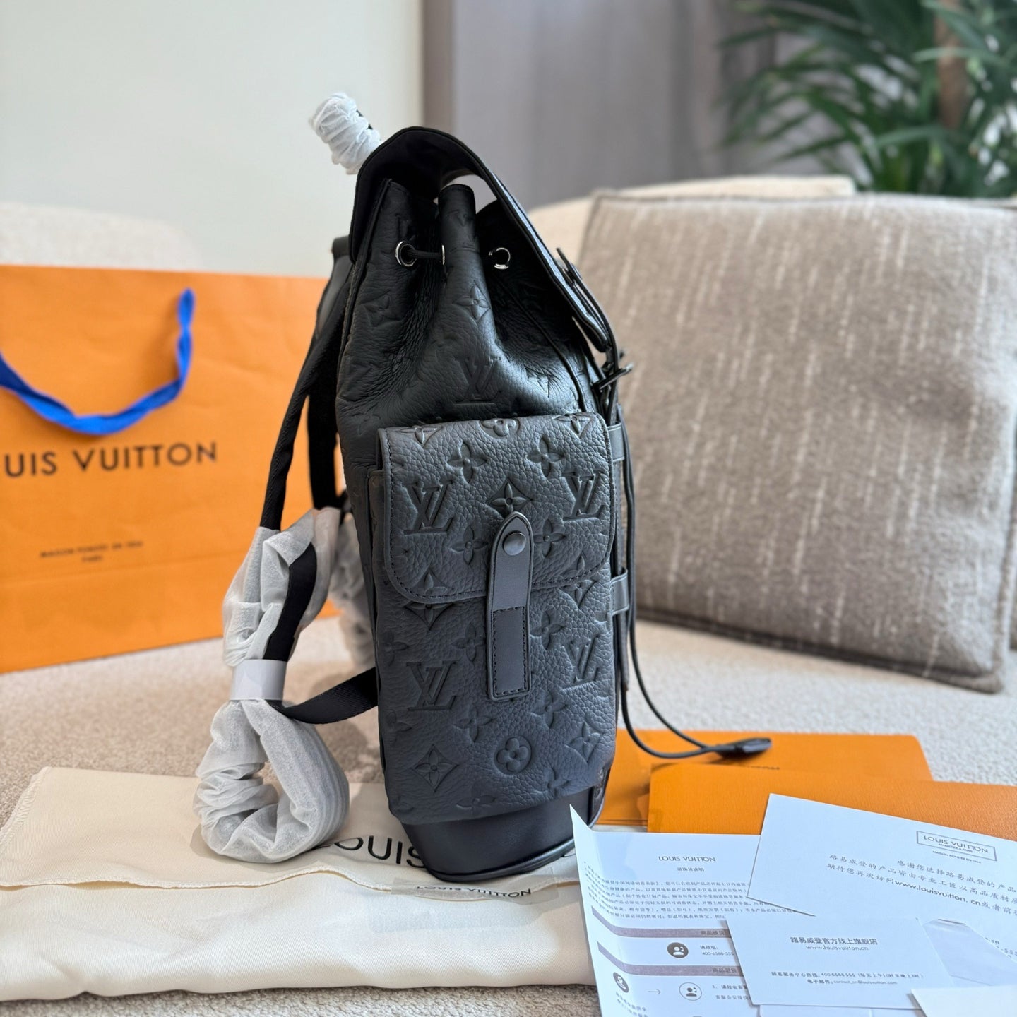 V CHRISTOPHER embossed backpack 1825102205
