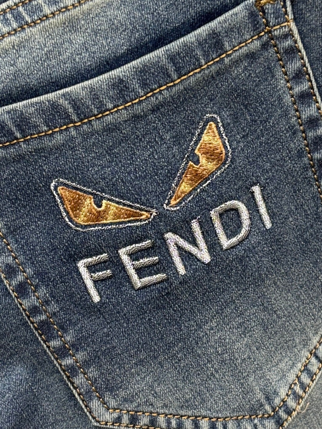 FD New Casual Jeans for Spring and Summer 26061111