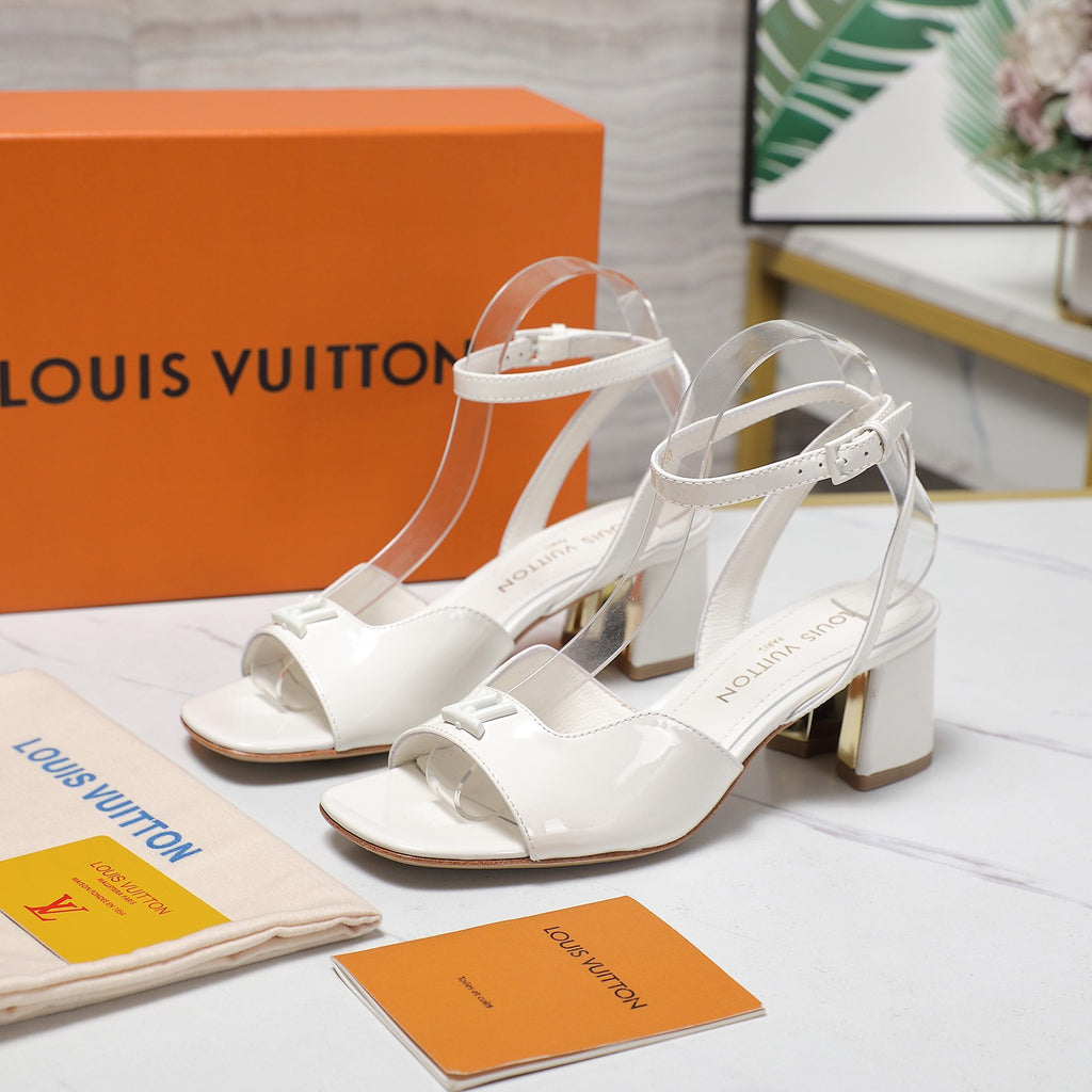L sandals 1825043001
