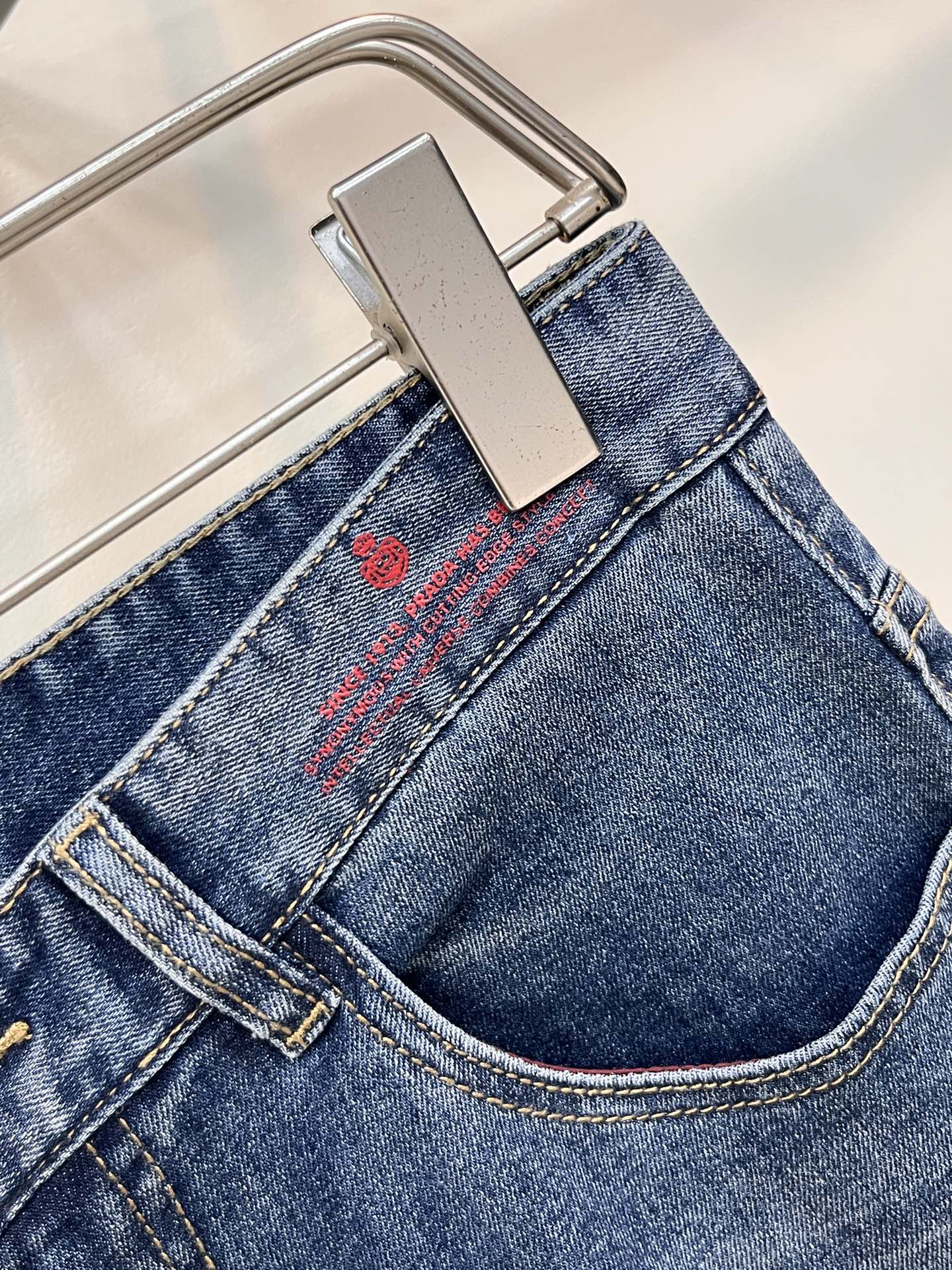 PR New men's jeans 26031216