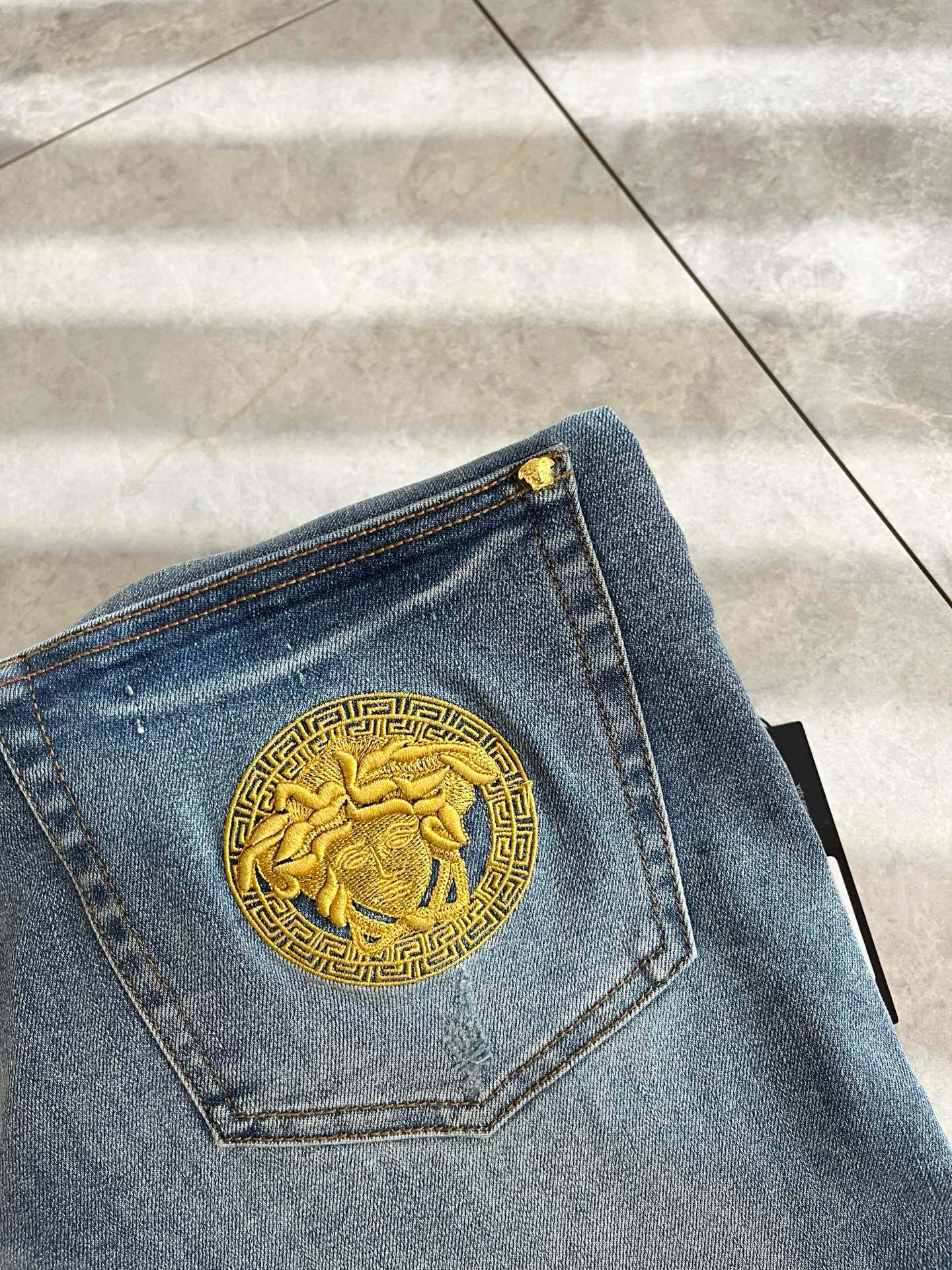 VS New classic men's casual denim jeans 26020405