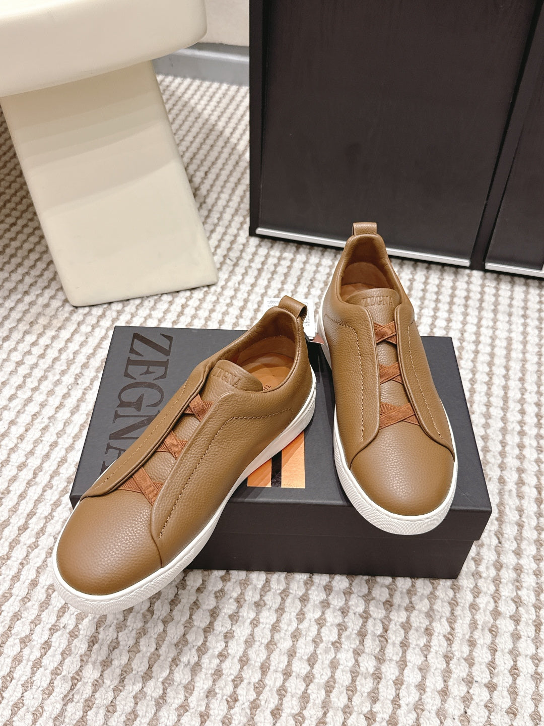 Leather Texture Triple Stitch Sneakers 1826032601