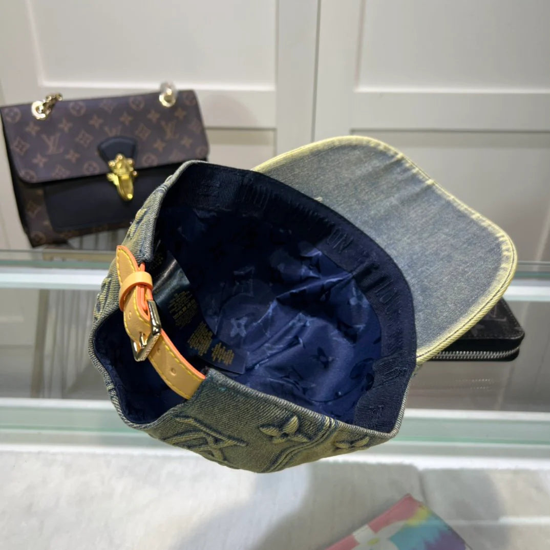 V Luxury Fashion Heavy Industry Baseball Cap 0724022102