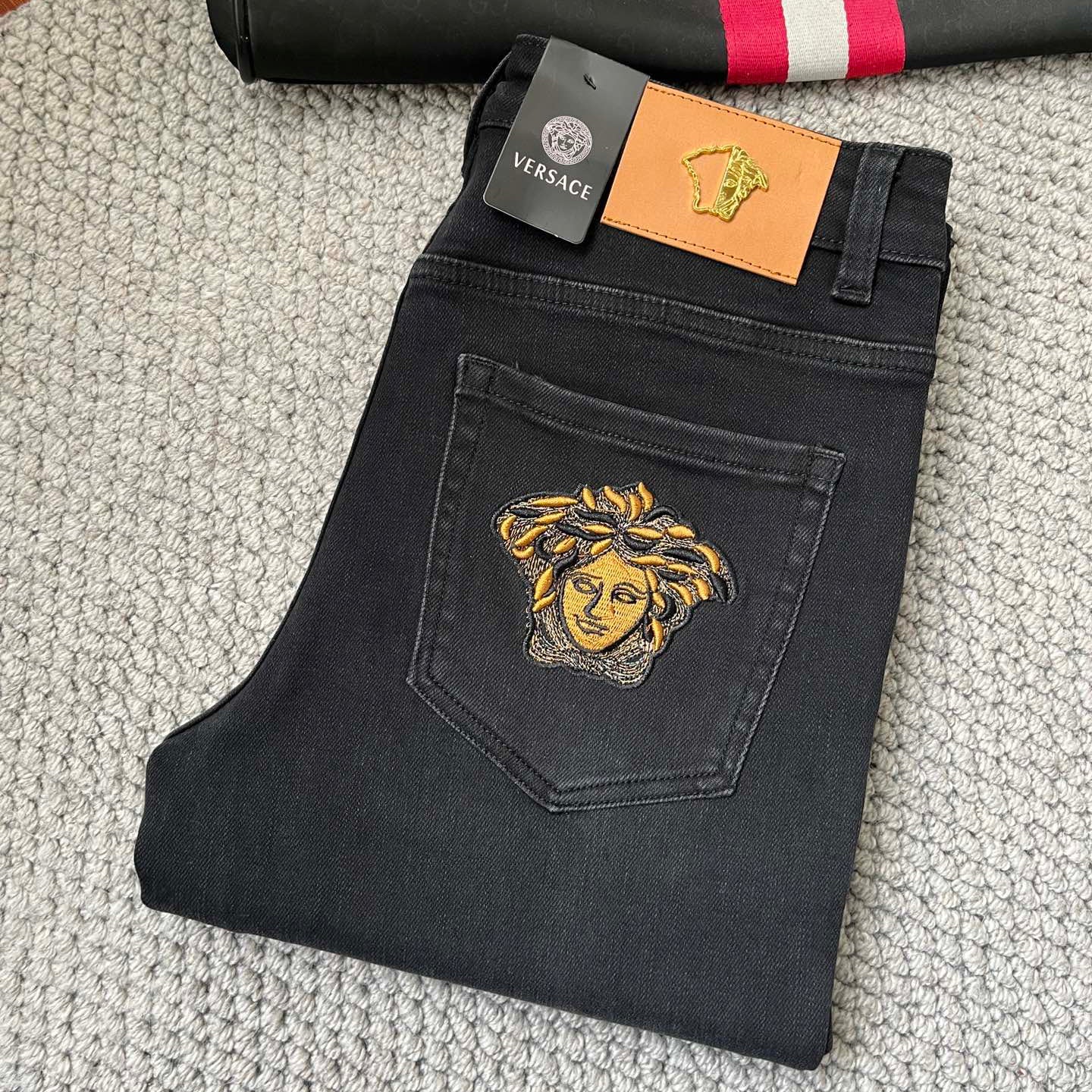 Men's straight through casual jeans 1025011615