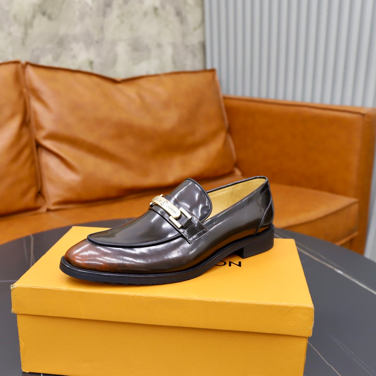 VV Smart-casual slip-on leather shoes 26070307