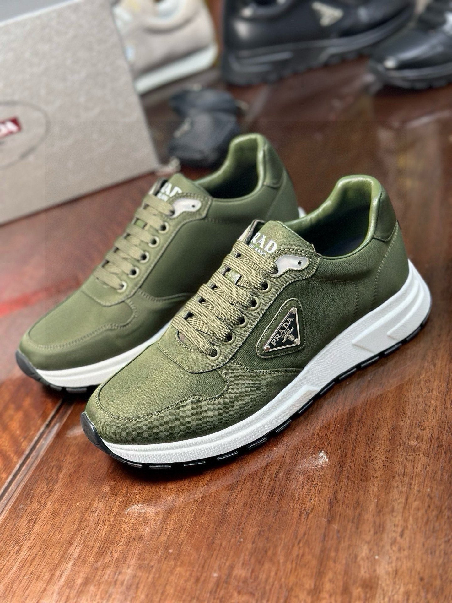 PR Latest casual and stylish men's shoes 26032418