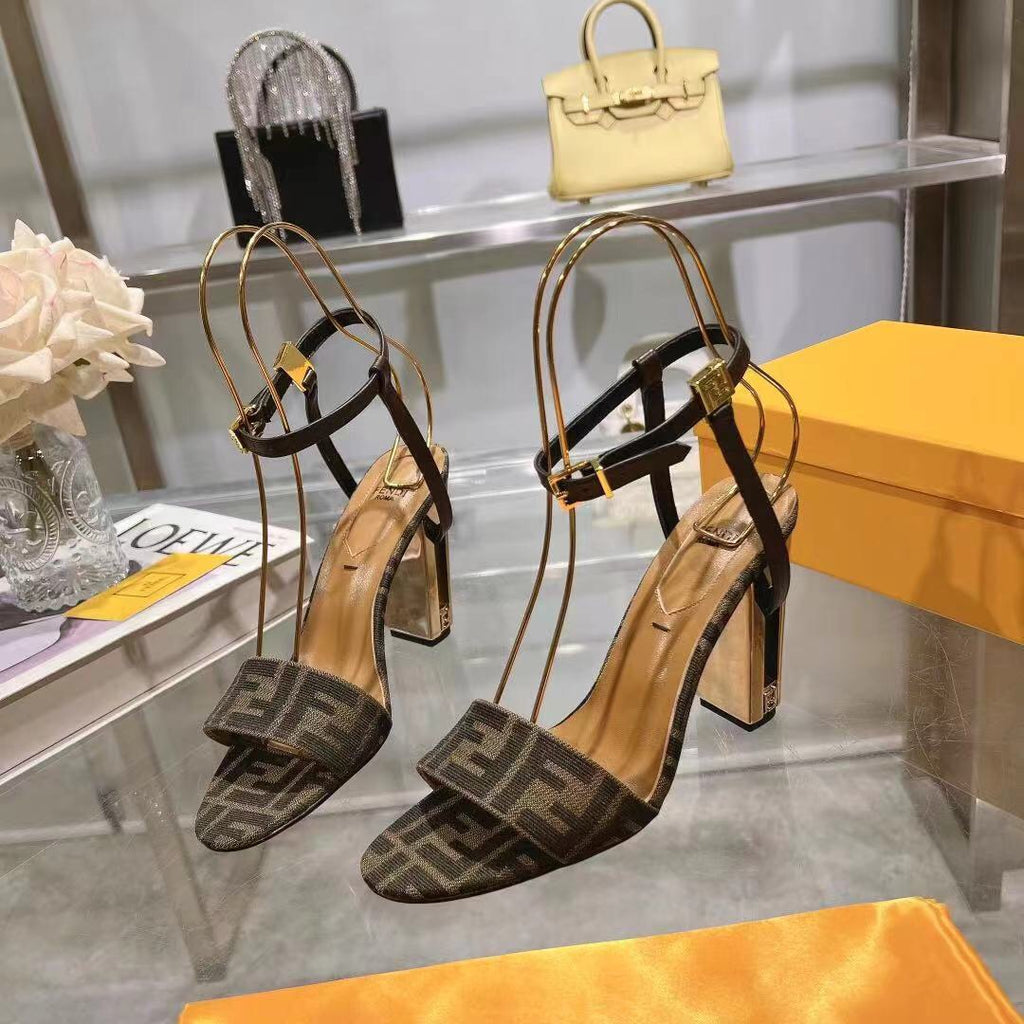 New Fashionable Thick Heel Fish Mouth Strip Sandals 1024022101