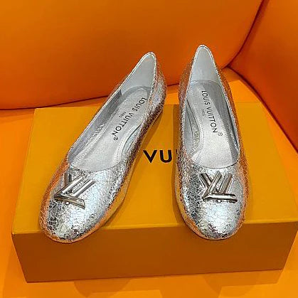 Daily commuting fashion versatile single shoes 1025012305