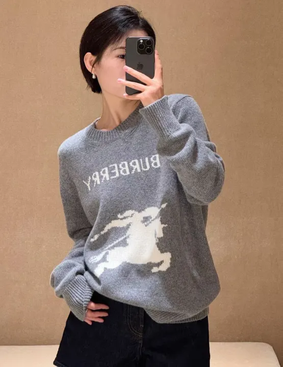 Classic  War Horse Sweater Couple Style 25111801
