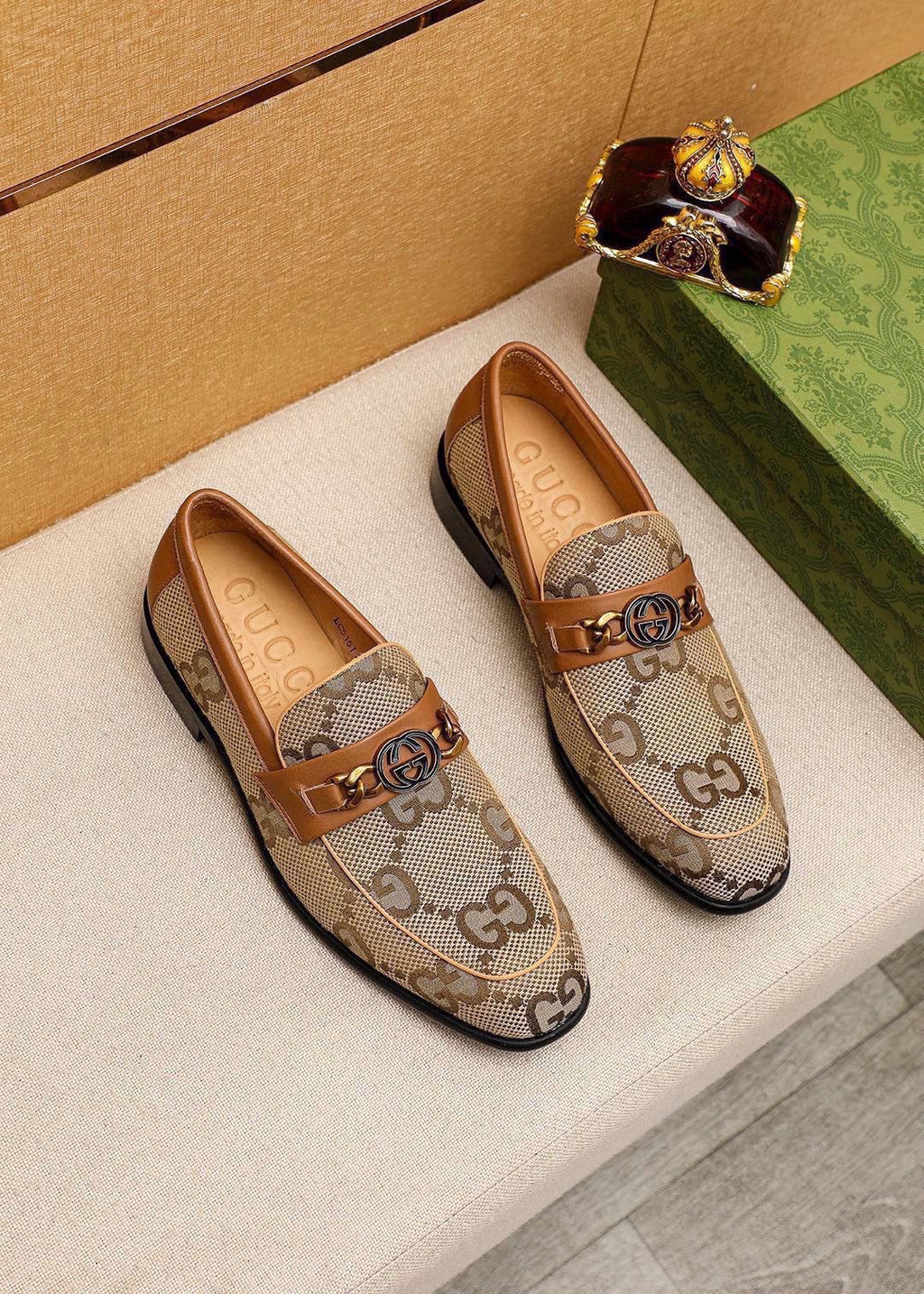 GUI Casual leather shoes 26072120