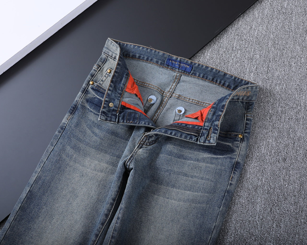 VV Classic Men's Jeans 26020501
