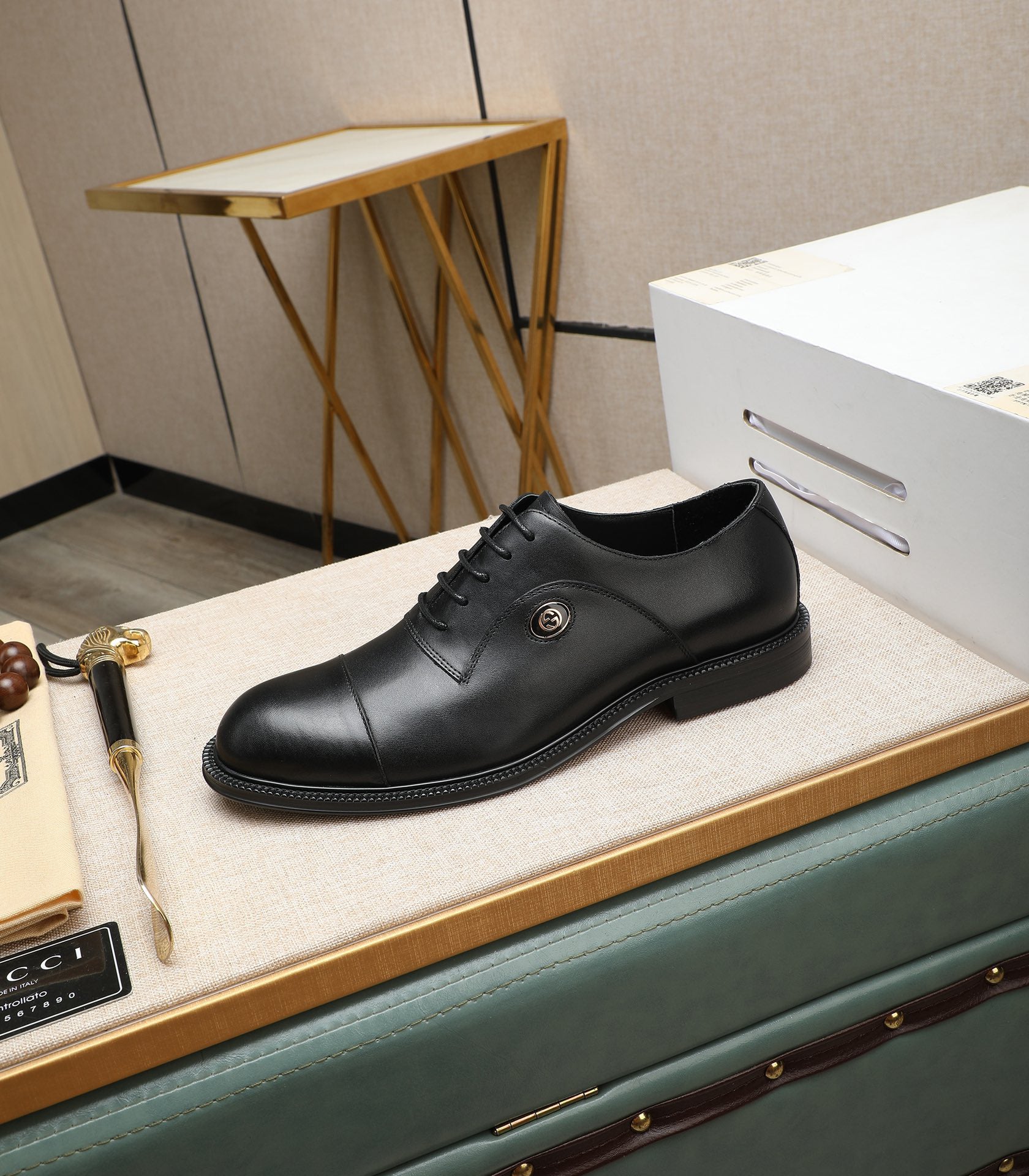 GUI Official website dress shoes 26072114