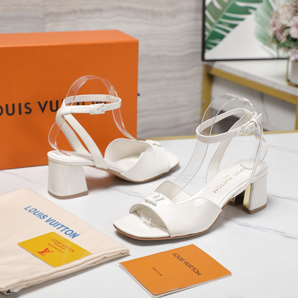 L sandals 1825043001