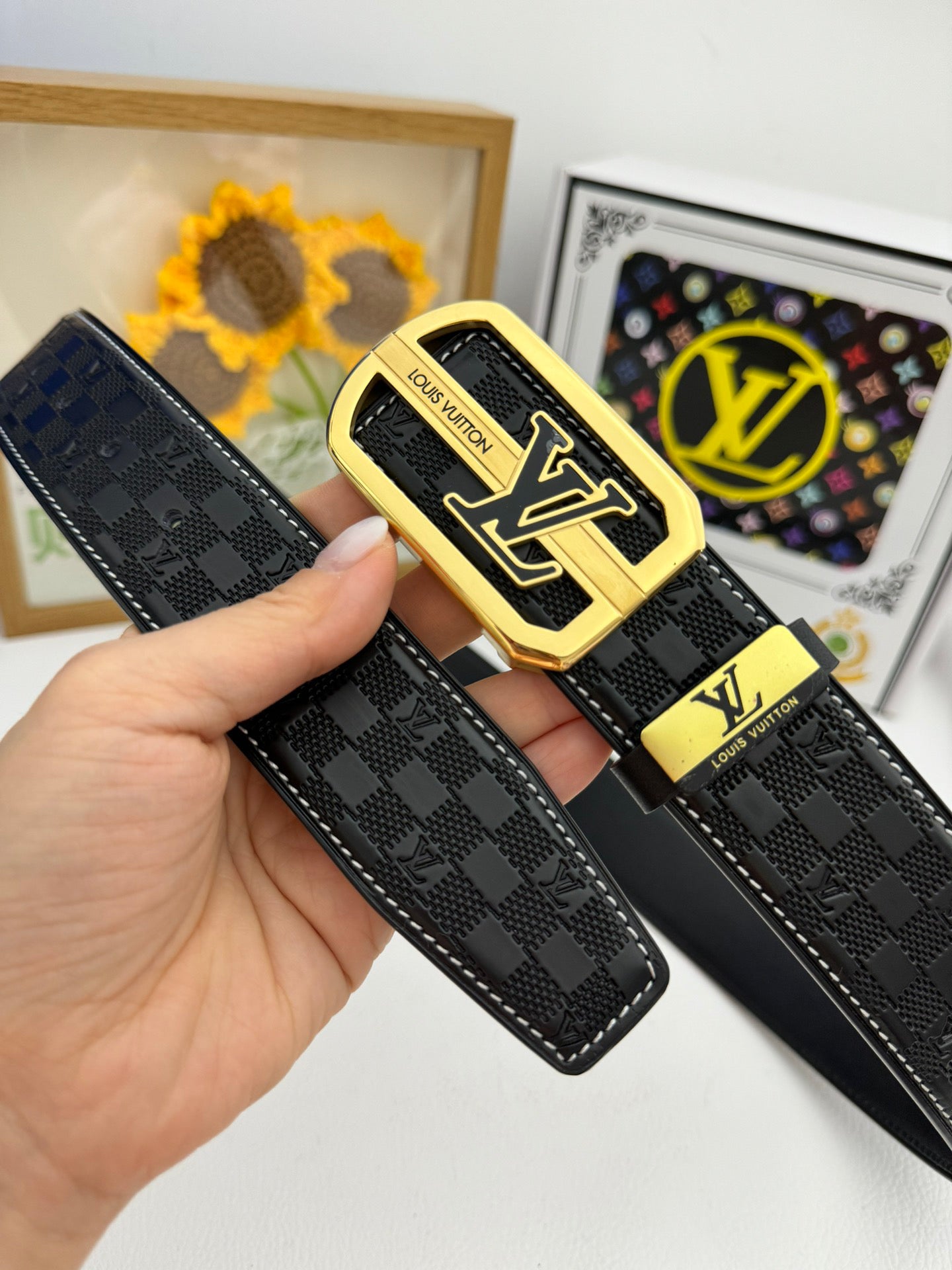 Luxury metal letter top-grain cowhide belt 26022403