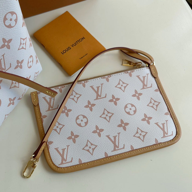Classic print carryall Tote armpit bag 1824061101