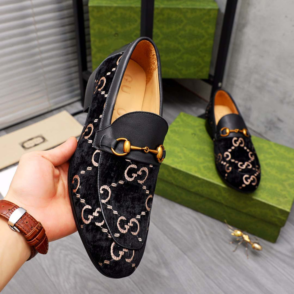 Black G Print Shoes