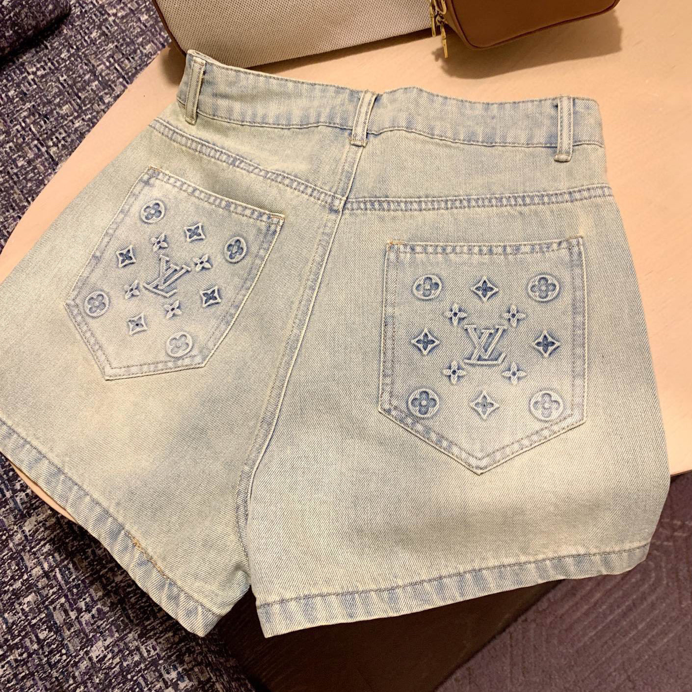 New fashion women denim shorts 1025042109