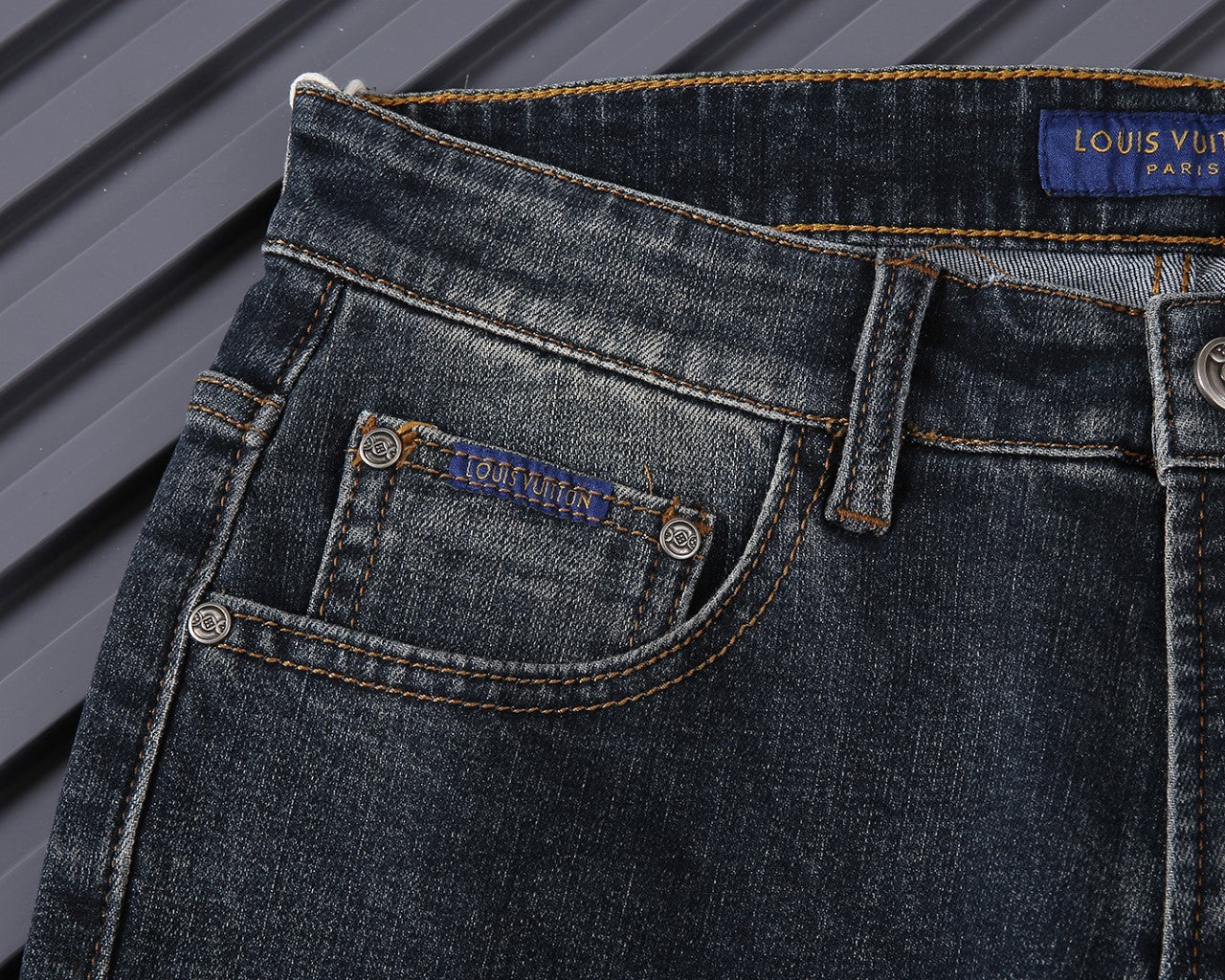 VV Men's classic jeans 26020410