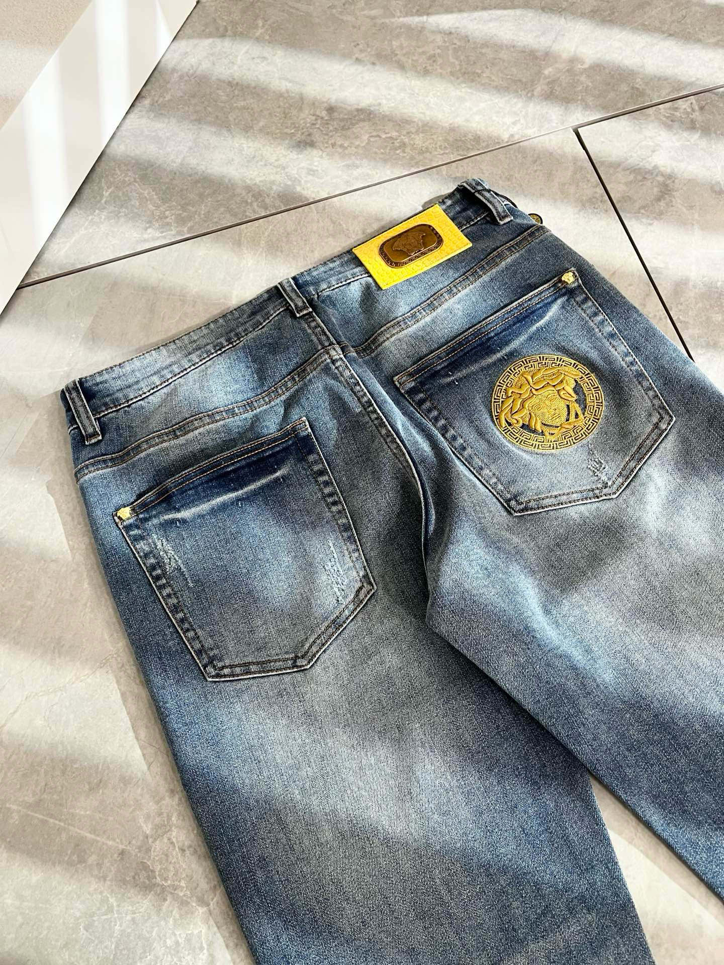 VS New classic men's casual denim jeans 26020405