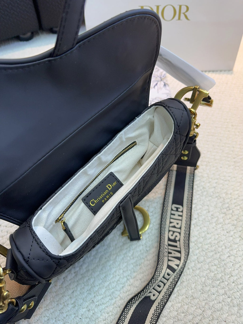 D diamond saddle bag 1824040204