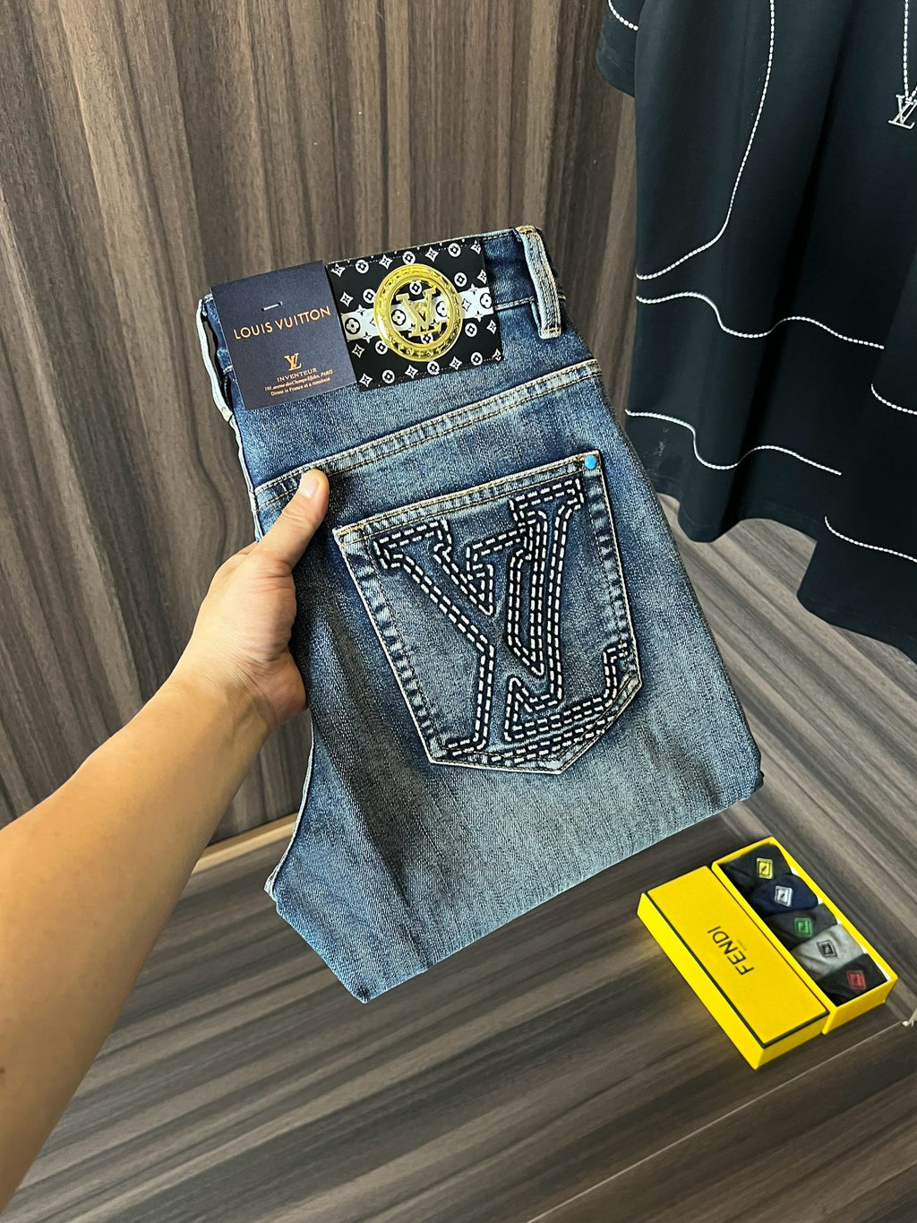 VV Spring/Summer Bestsellers & New Arrivals jeans 26042909