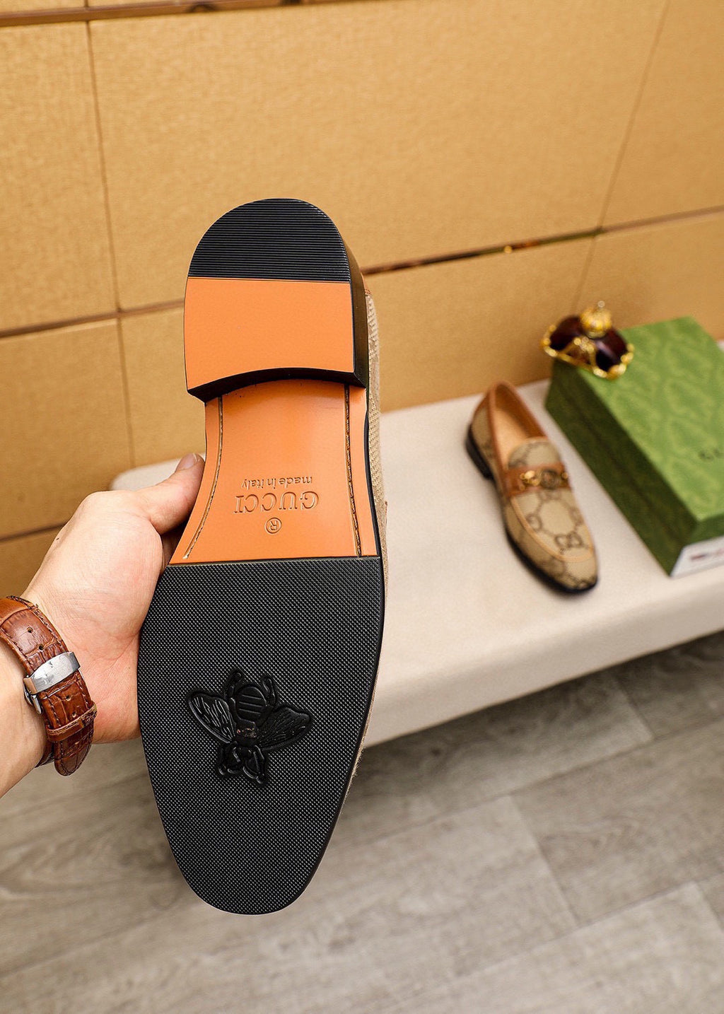 GUI Casual leather shoes 26072120