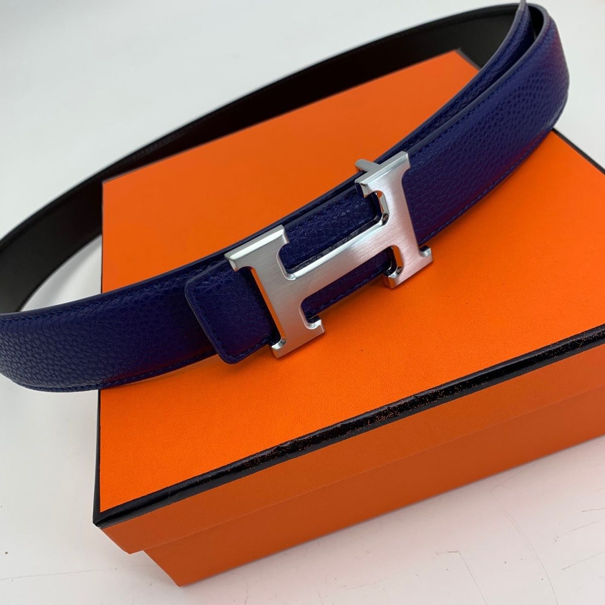 Fashion Men's Leather Belt  p02070301