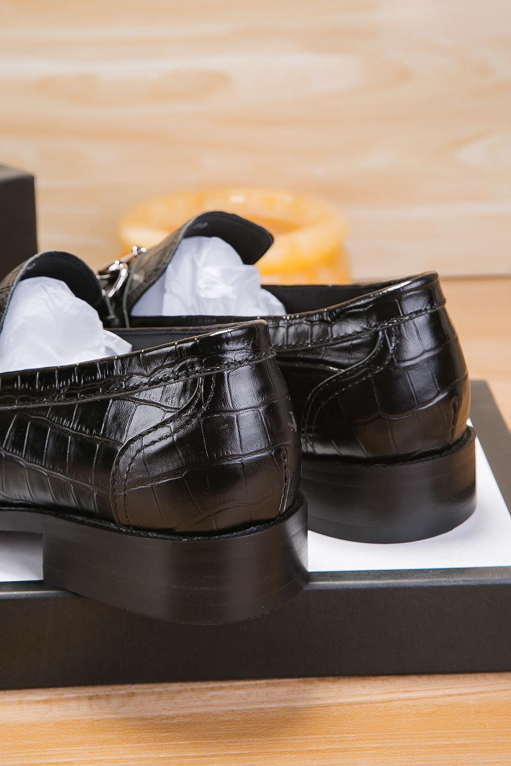 GUI New business-casual slip-on leather shoes  26072102